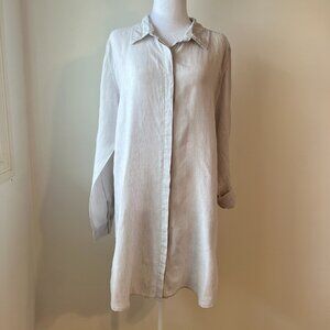 Tahari Women's Cream Button Down Shirt